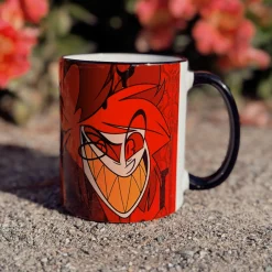 Alastor Mok voor Hazbin Hotel Fans