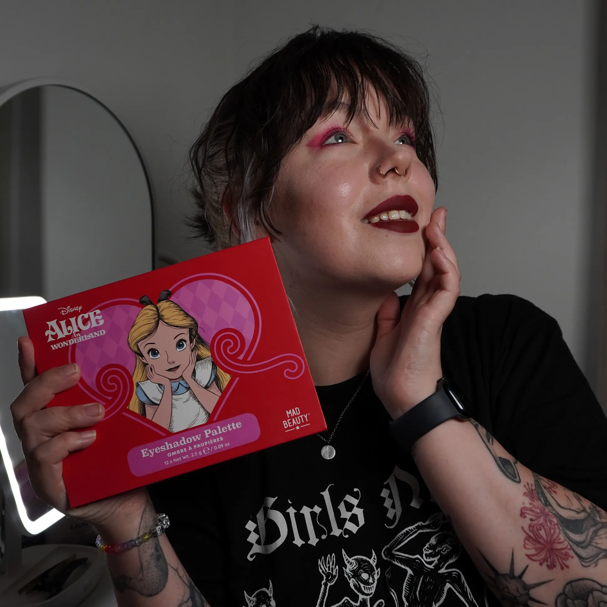 Alice in Wonderland - Oogschaduw Palette