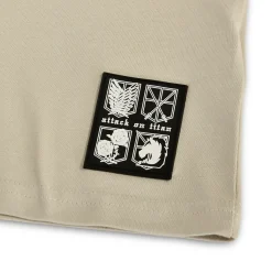 Attack on Titan - Groep Oversize T-shirt beige