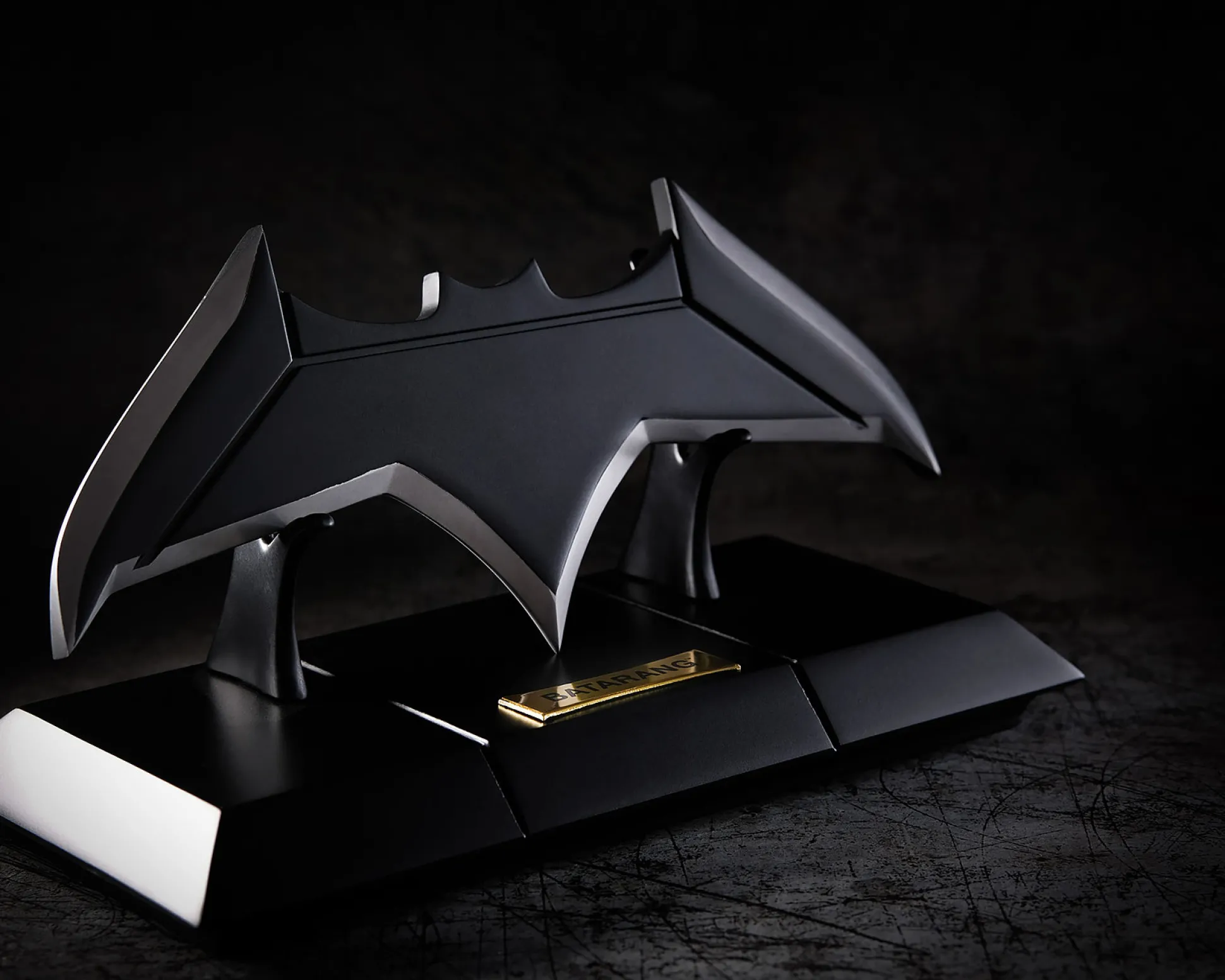 Batman - Batarang Replica