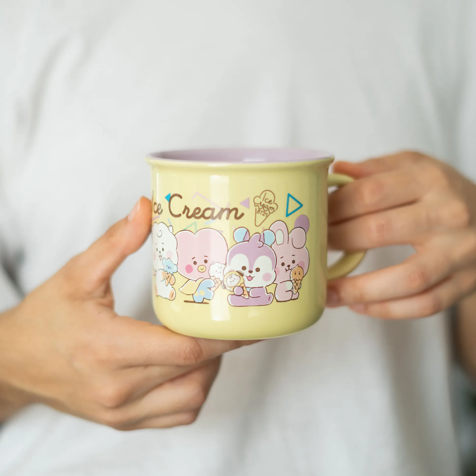BT21 - Ijs Tasse