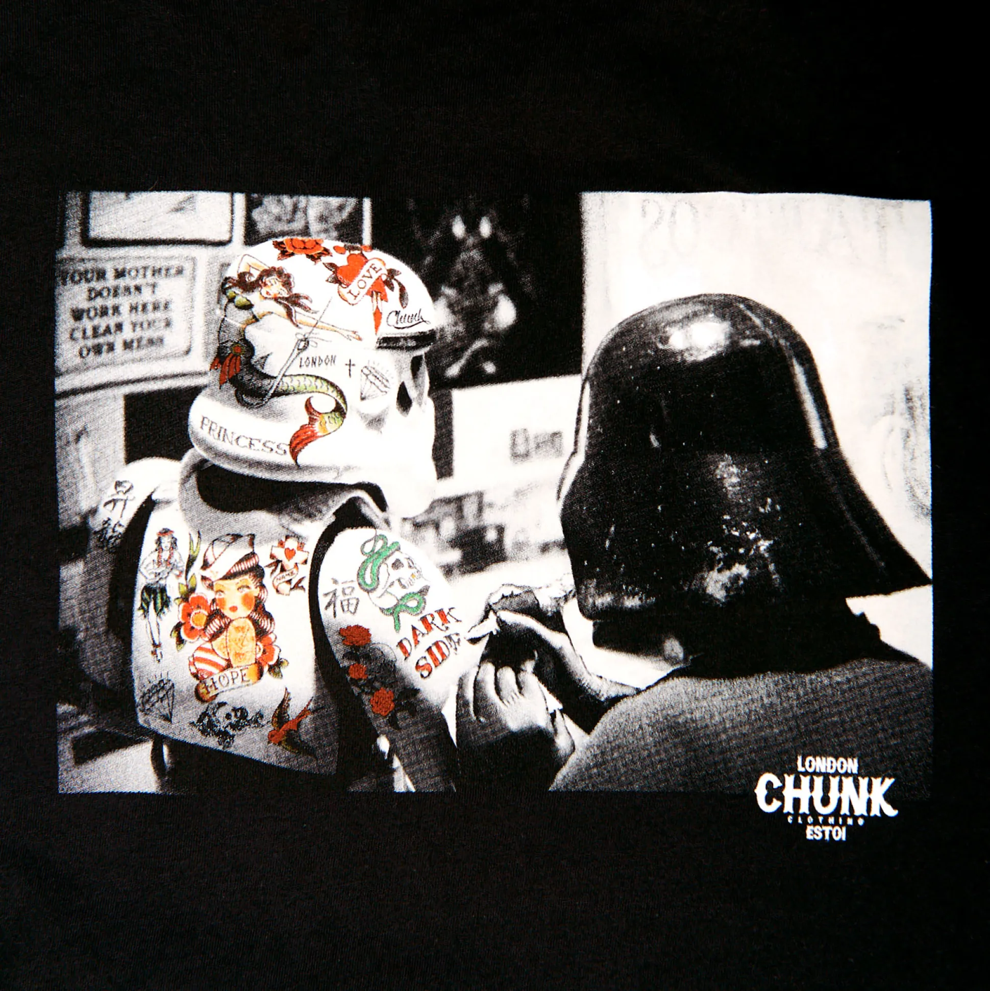 Dark Side Tattoo T-Shirt voor Star Wars Fans Zwart
