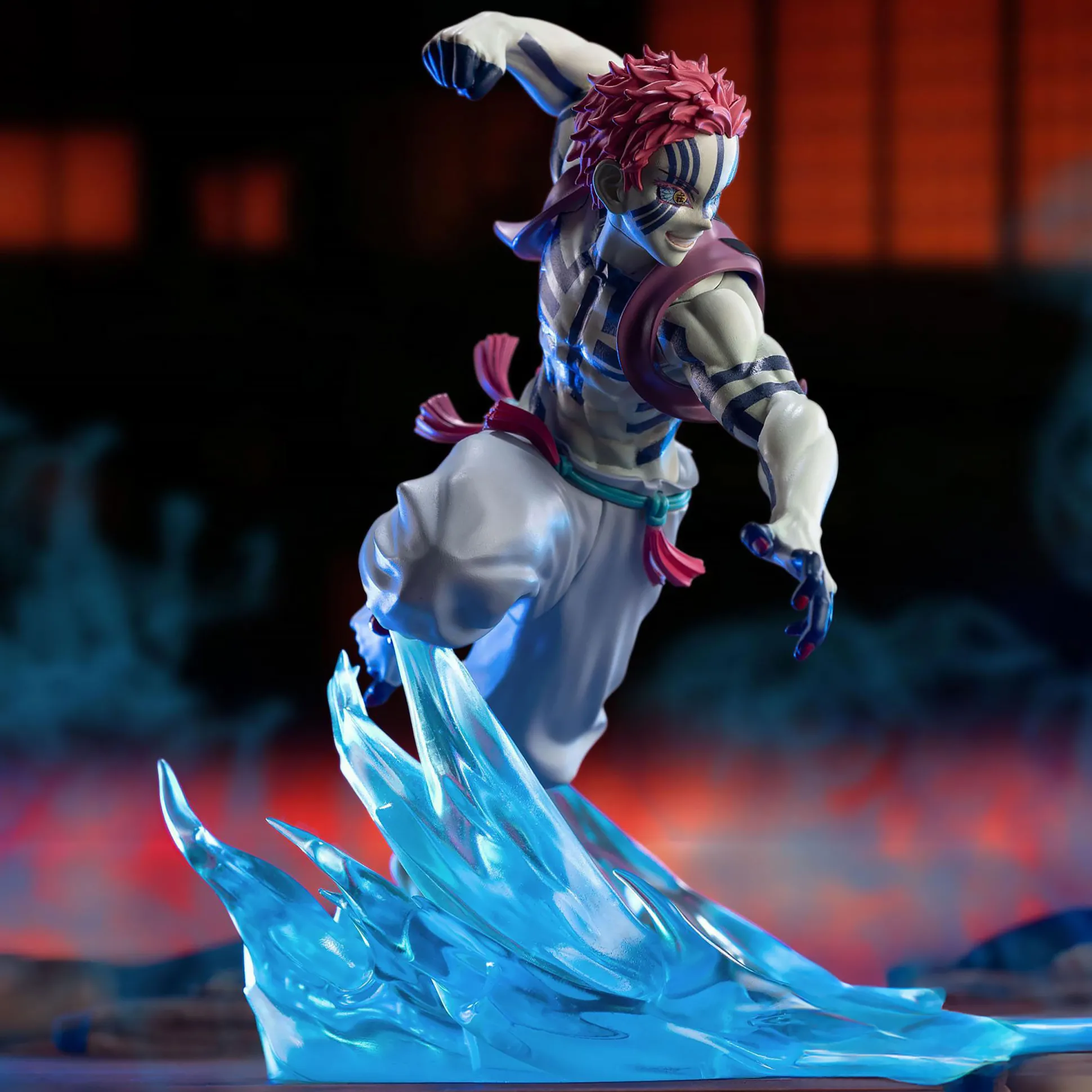 Demon Slayer - Akaza Xross Link Anime Figuur 14 cm