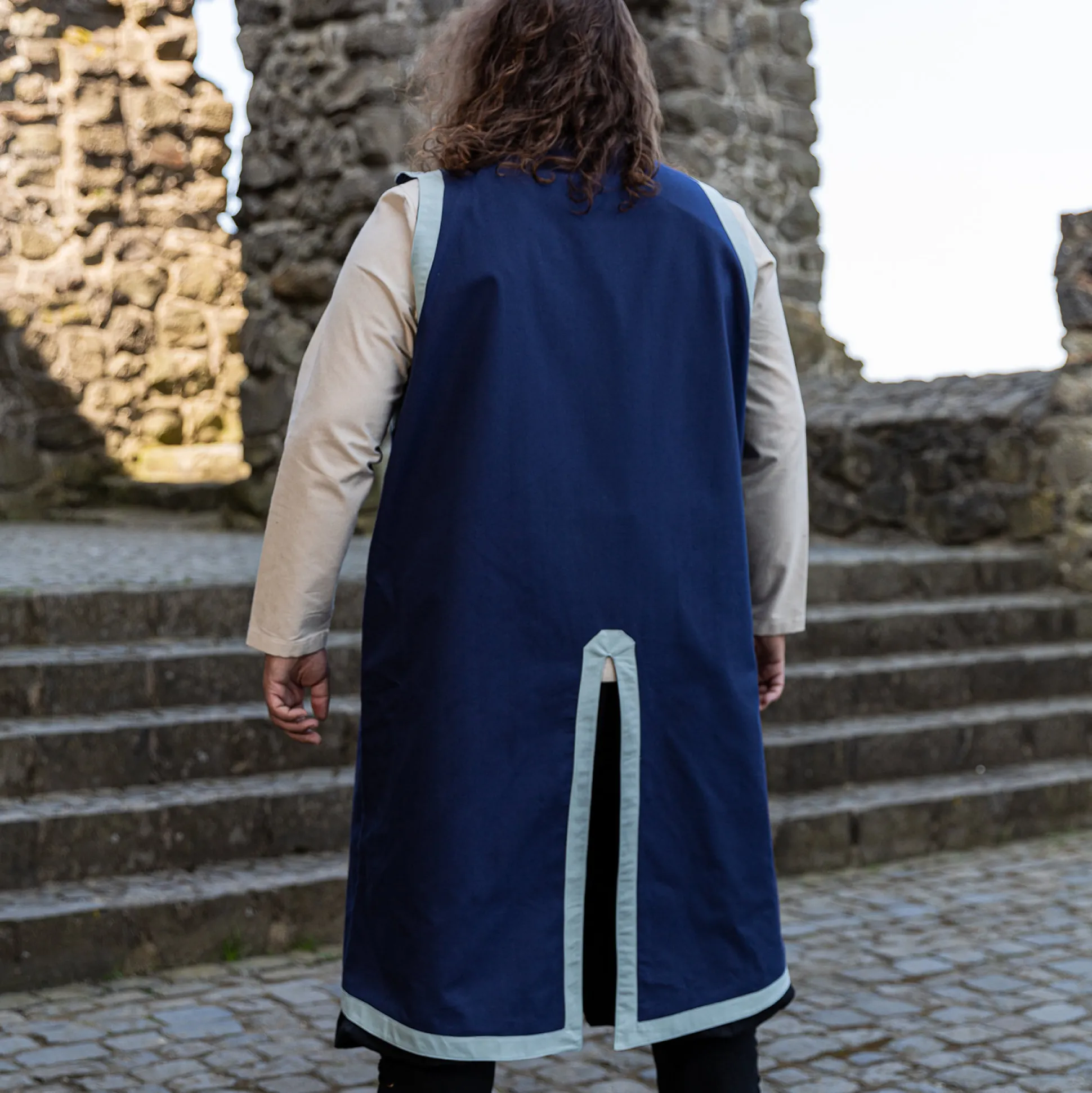 Dungeons & Dragons - Cleric Wapenrok Blauw