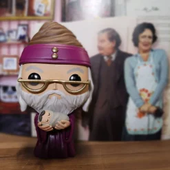 Harry Potter - Dumbledore met Baby Harry Funko Pop Figuur