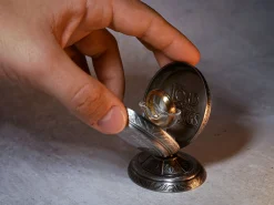 Heer der Ringen - De ene Ring in Sieraden Display