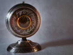 Heer der Ringen - De ene Ring in Sieraden Display