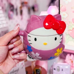 Hello Kitty - Daruma 3D Mok met Deksel