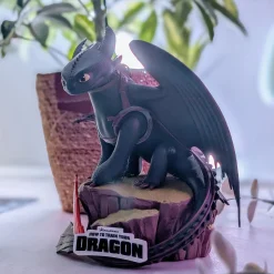 Hoe tem je een draak - Tandloos D-Stage Diorama Figuur