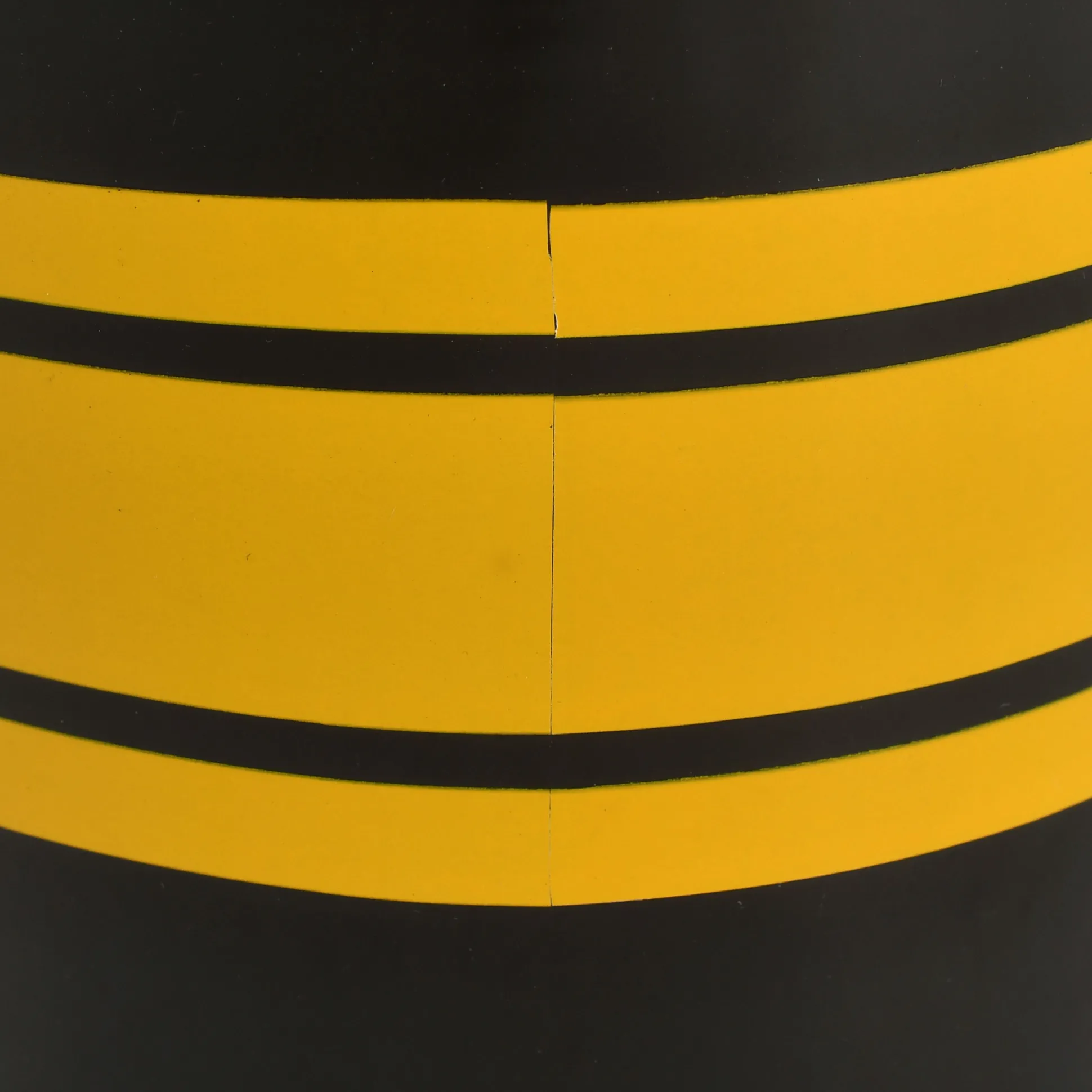 Hufflepuff Hogwarts Alumni Koekjestrommel B-Ware - Harry Potter