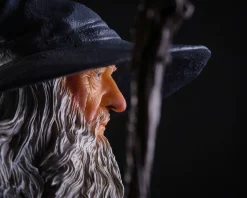 In de ban van de Ring - Gandalf de Grijze Classic Series Deluxe Figuur 35 cm
