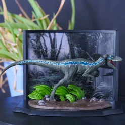 Jurassic Park - Blauwe Velociraptor Diorama Figuur