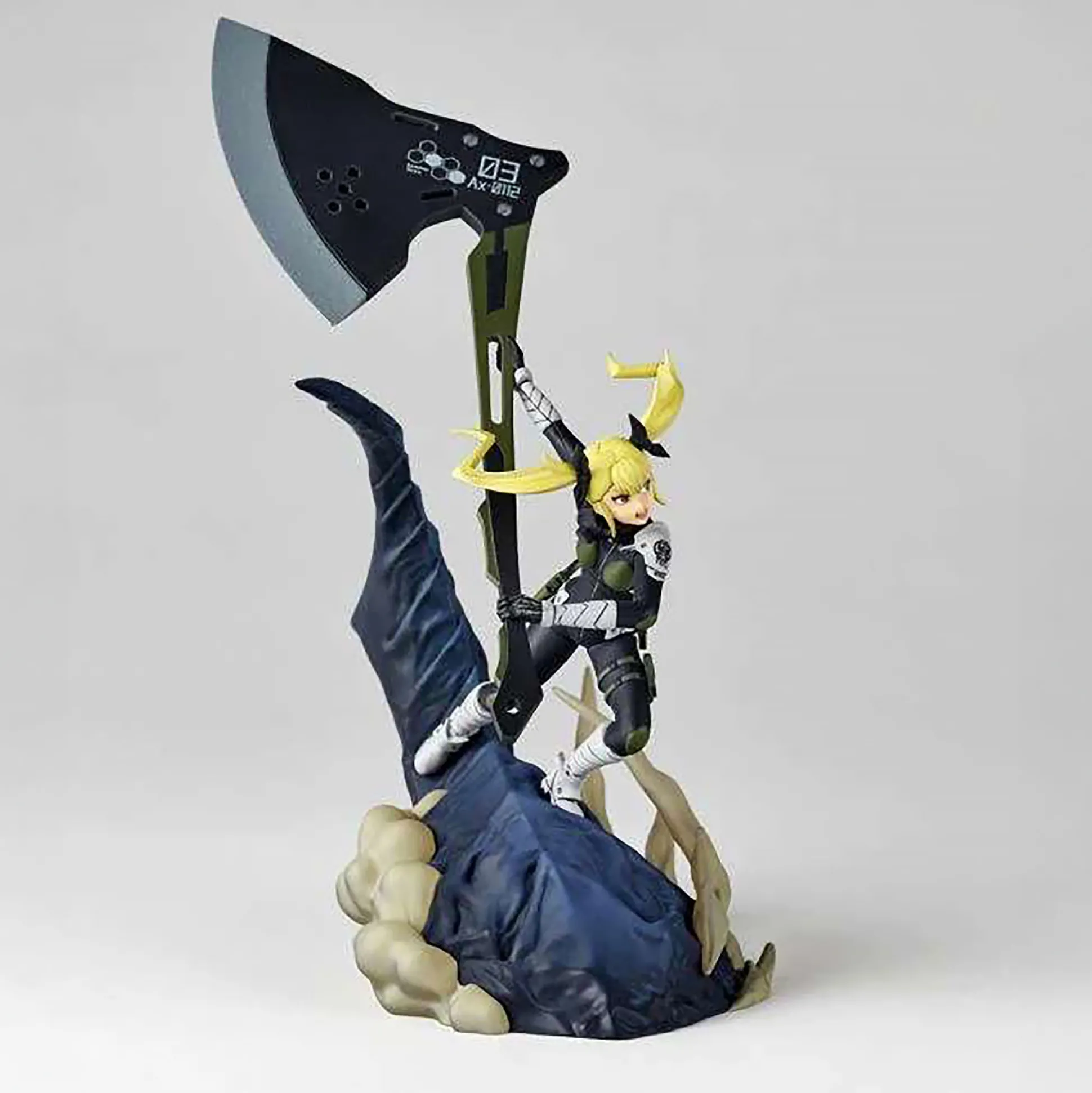 Kaiju No. 8 - Kikoru Shinomiya dioramafiguur