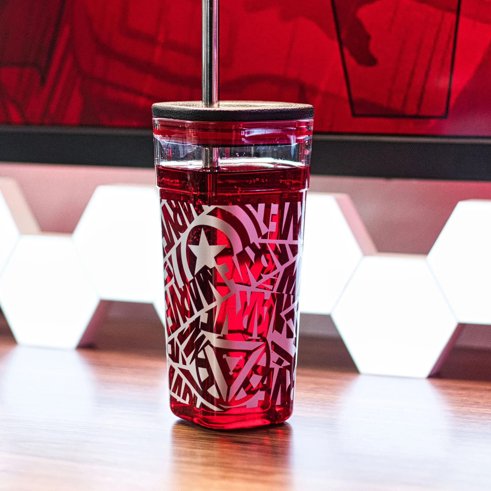 Marvel - Logo Beker met Rietje