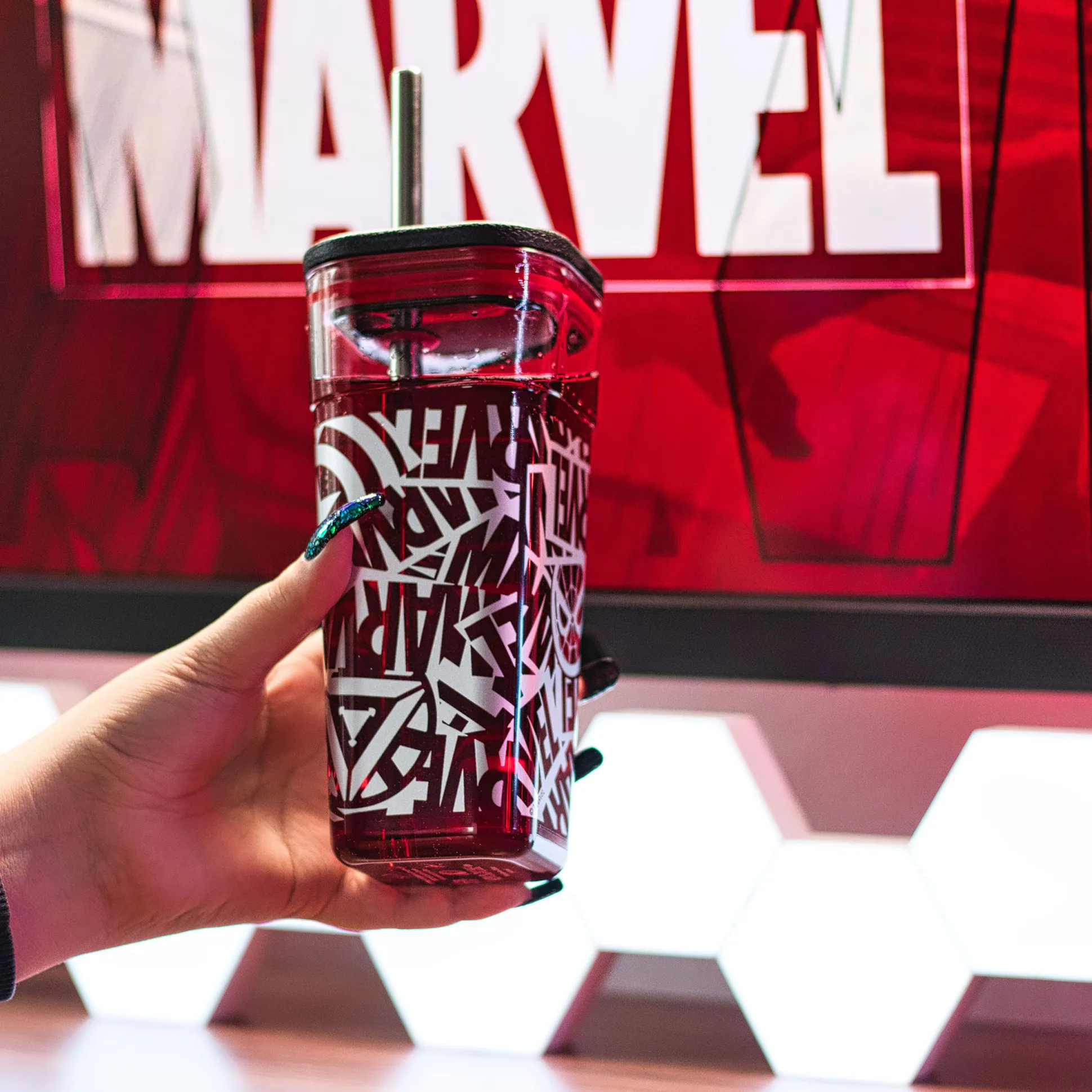 Marvel - Logo Beker met Rietje