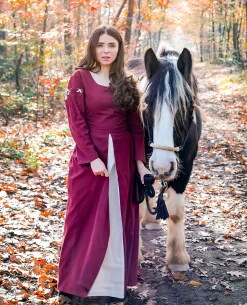 Middeleeuwse jurk Larina rood-beige