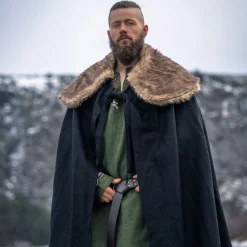 Middeleeuwse mantel met kunstbont zwart