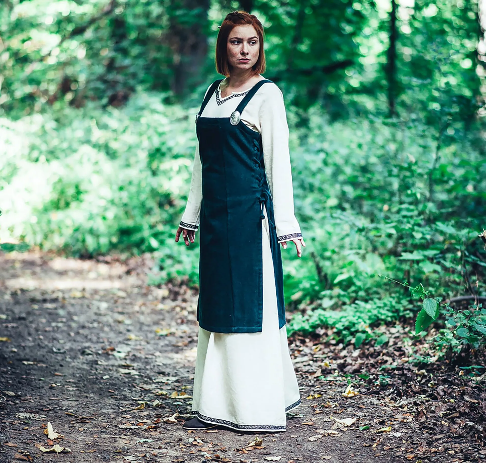 Middeleeuwse Overjurk Aila Groen