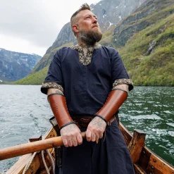 Middeleeuwse Tuniek Korte Mouw met Boord Zwart