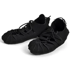 Middeleeuwse veterschoenen zwart