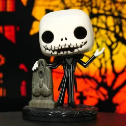 Nightmare Before Christmas - Jack Skellington met Grafsteen Funko Pop Figuur
