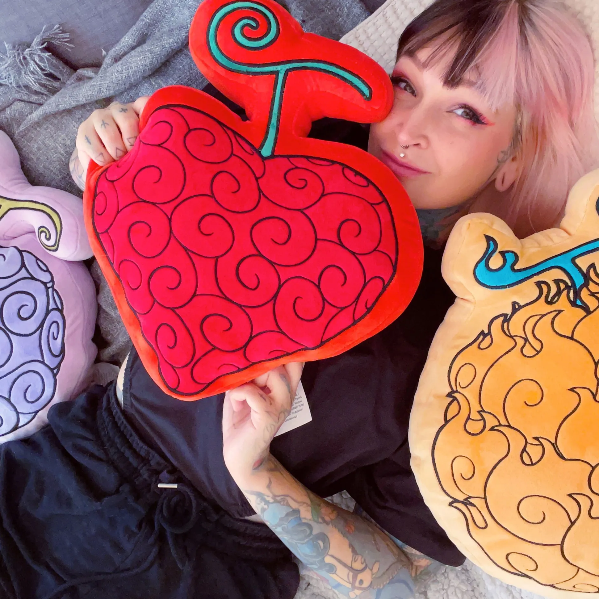 One Piece - Mera Mera Duivelsvrucht Kussen