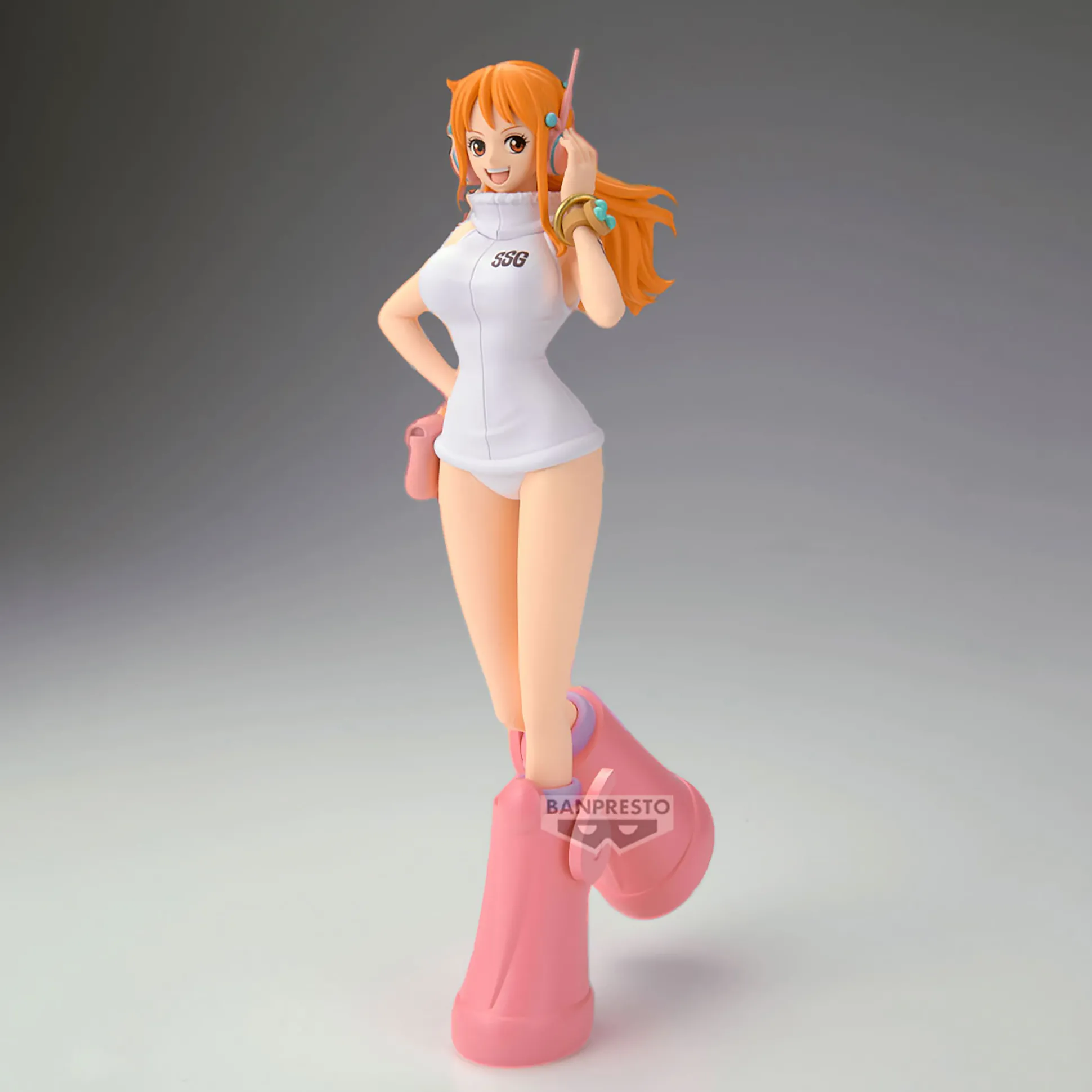 One Piece - Nami Glitter & Glamours Figuur Egghead Version