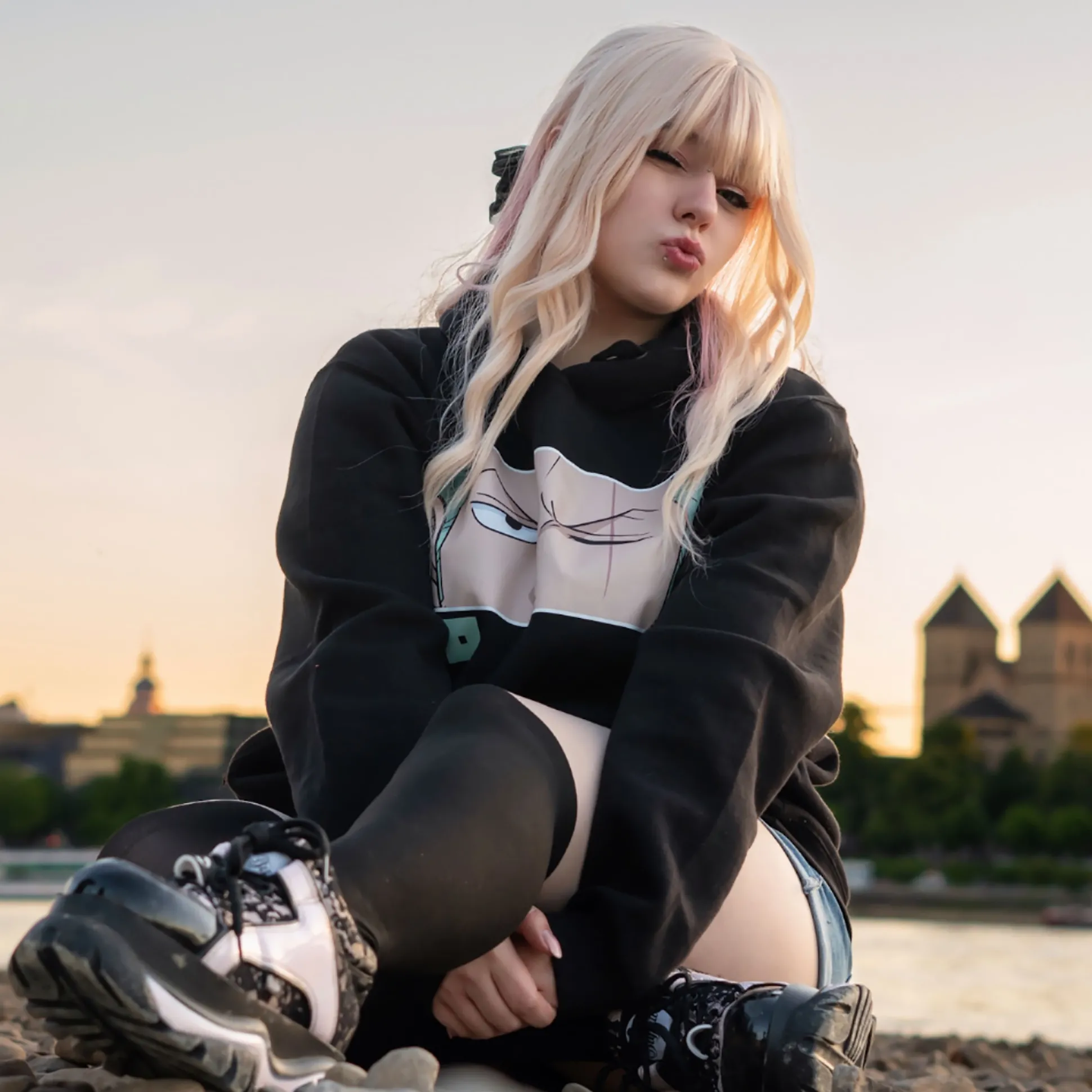 One Piece - Zoro Eyes Hoodie zwart