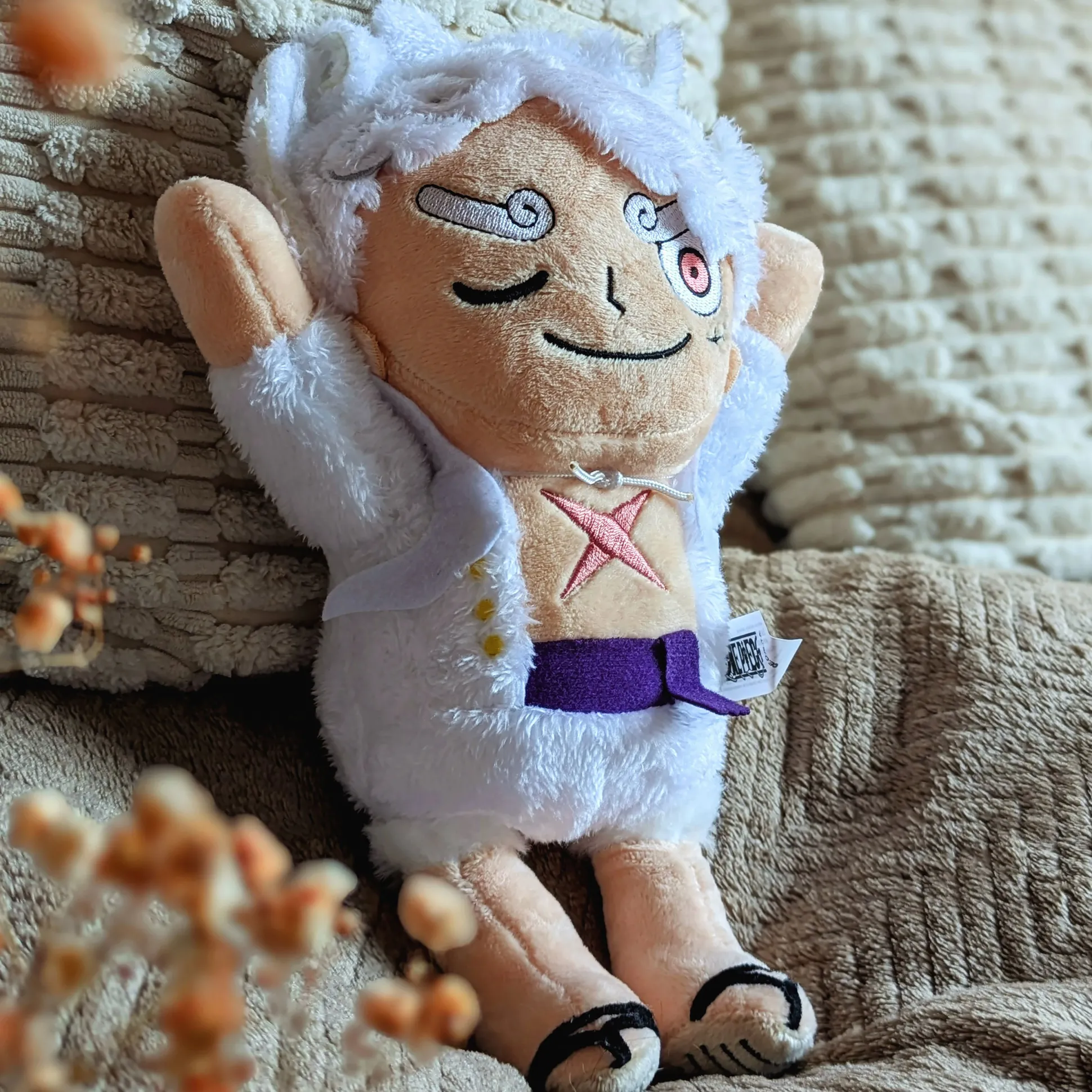 One Piece: Gear 5 - Monkey D. Luffy Pluche Figuur