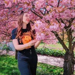 Pokemon - Charmander College T-Shirt Zwart