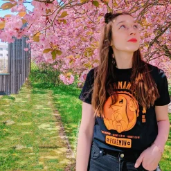 Pokemon - Charmander College T-Shirt Zwart