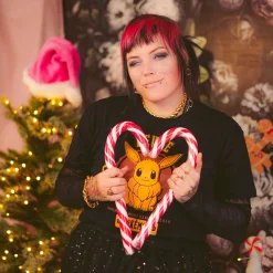 Pokemon - Eevee College T-Shirt Zwart