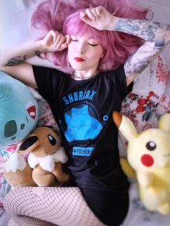 Pokemon - Snorlax College T-shirt zwart