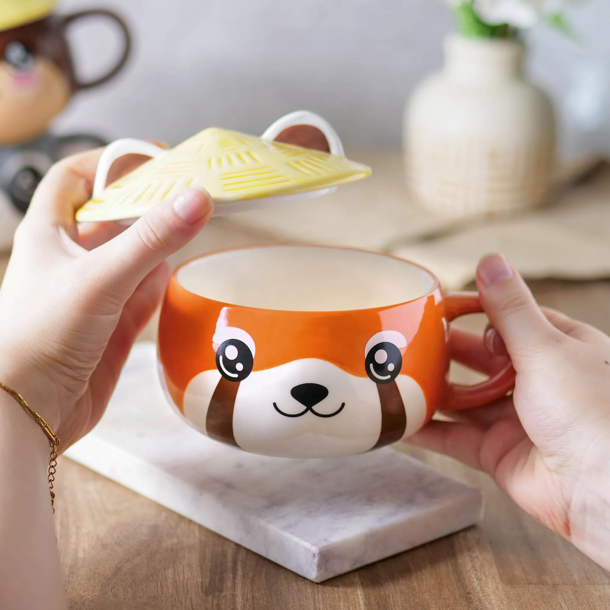 Rode Panda Kawaii Mok met Deksel voor Anime Fans