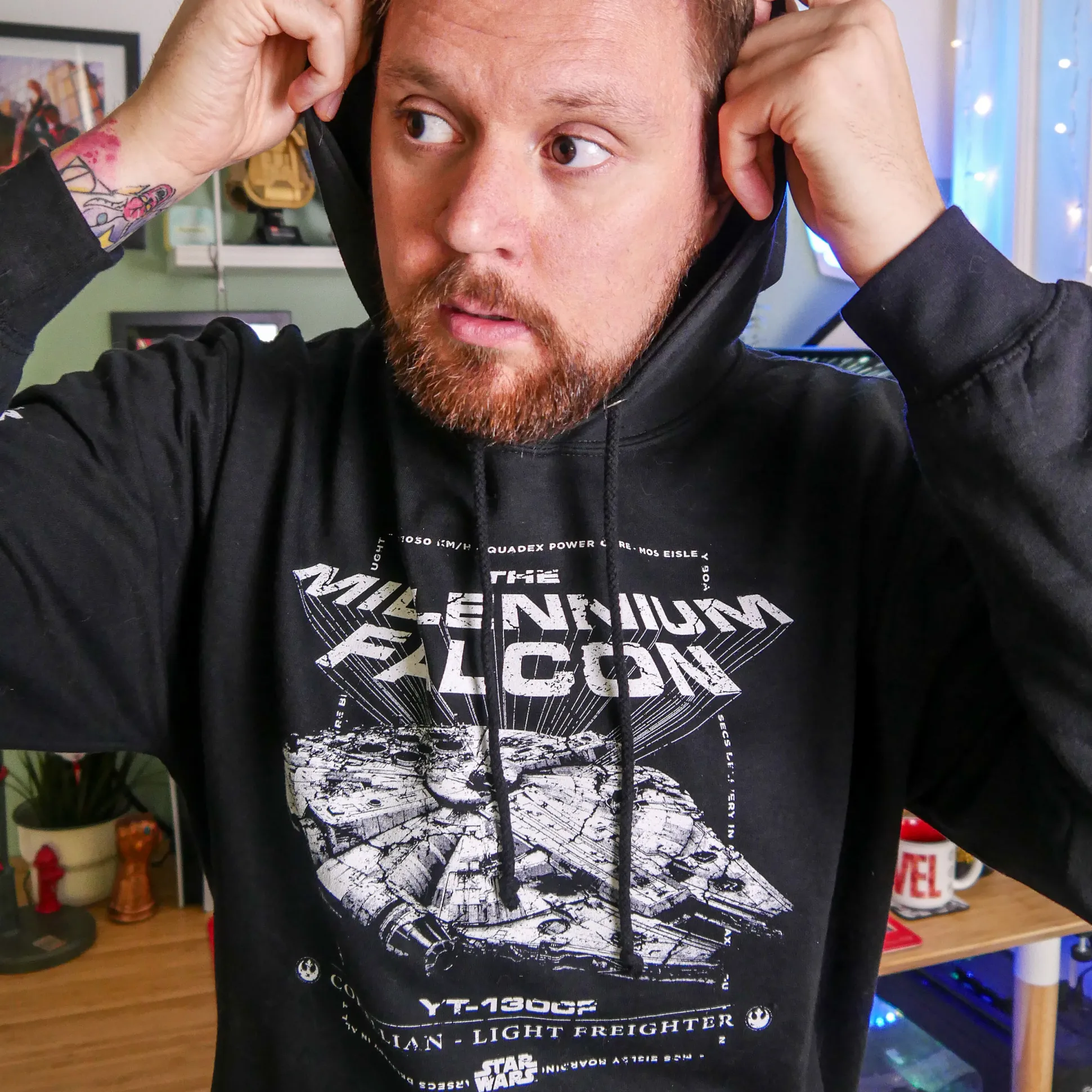 Star Wars - Millennium Falcon Mos Eisley Boarding 94 Hoodie