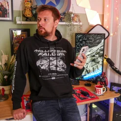 Star Wars - Millennium Falcon Mos Eisley Boarding 94 Hoodie