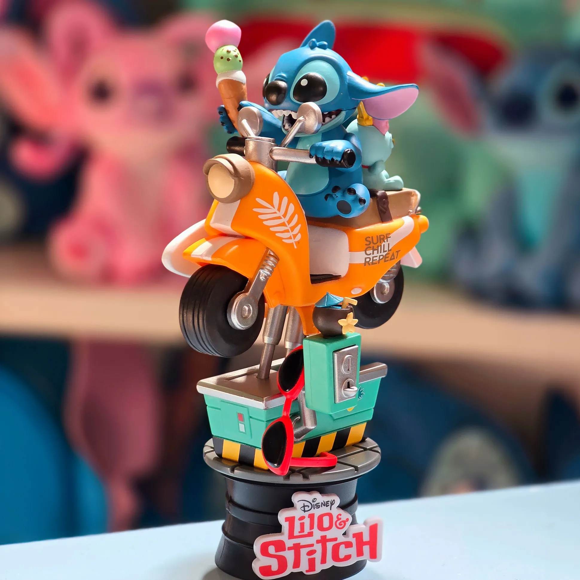Stitch Coin Ride D-Stage Diorama Figuur - Lilo & Stitch