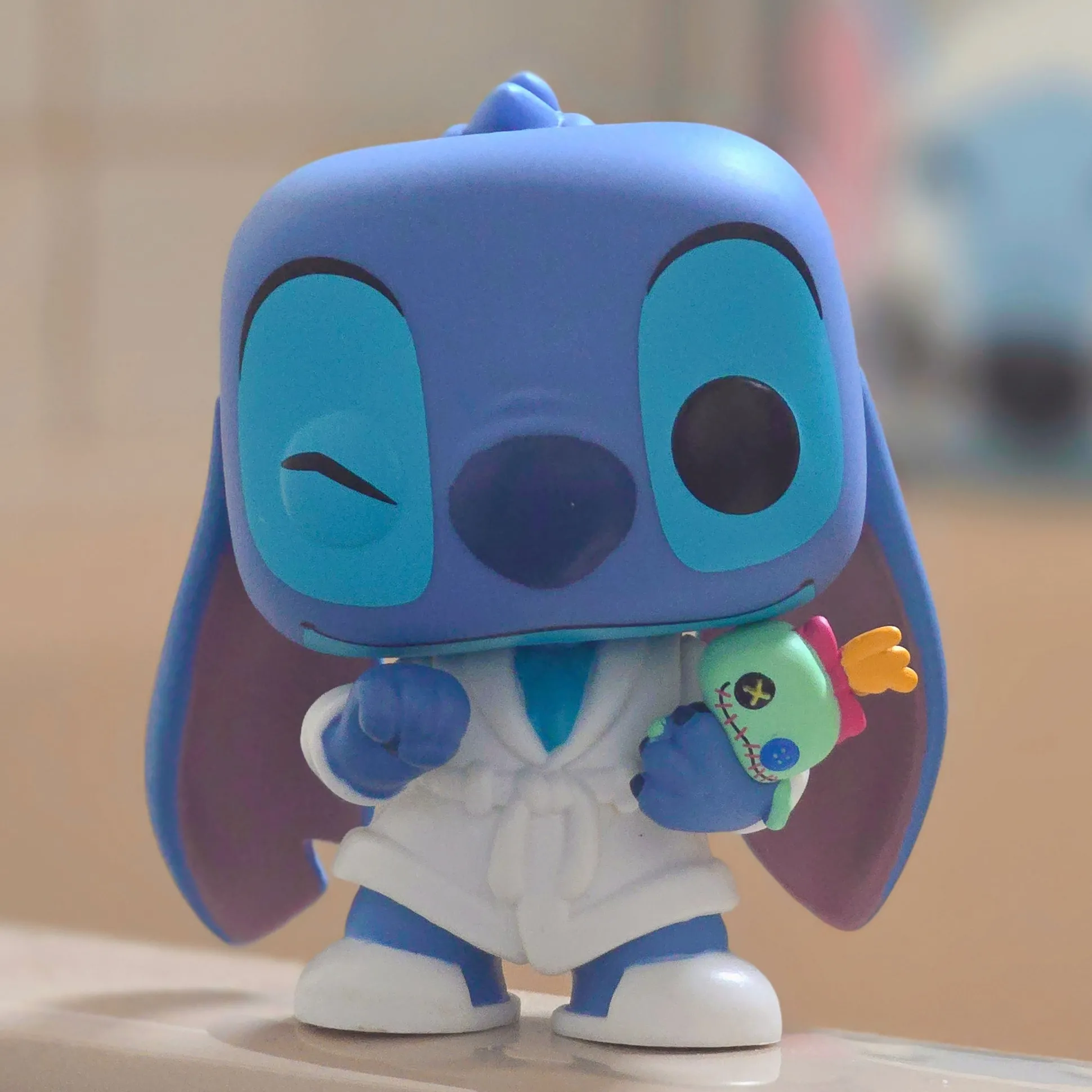 Stitch in badjas Funko Pop!-figuur - Lilo & Stitch