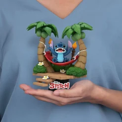 Stitch in Hangmat D-Stage Diorama - Lilo & Stitch