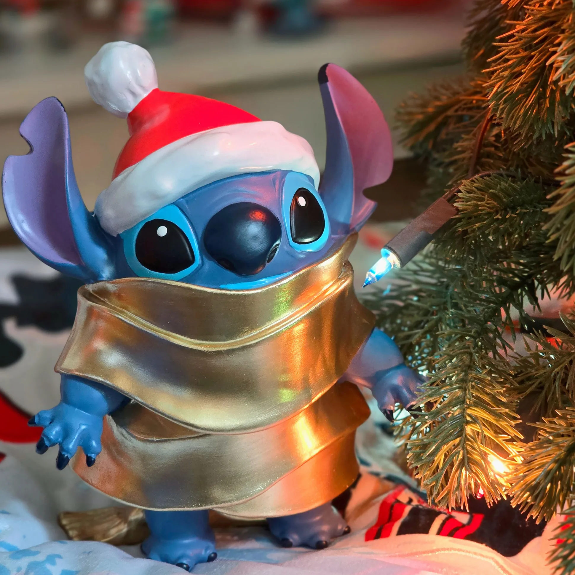 Stitch Kerstman Figuur - Lilo & Stitch