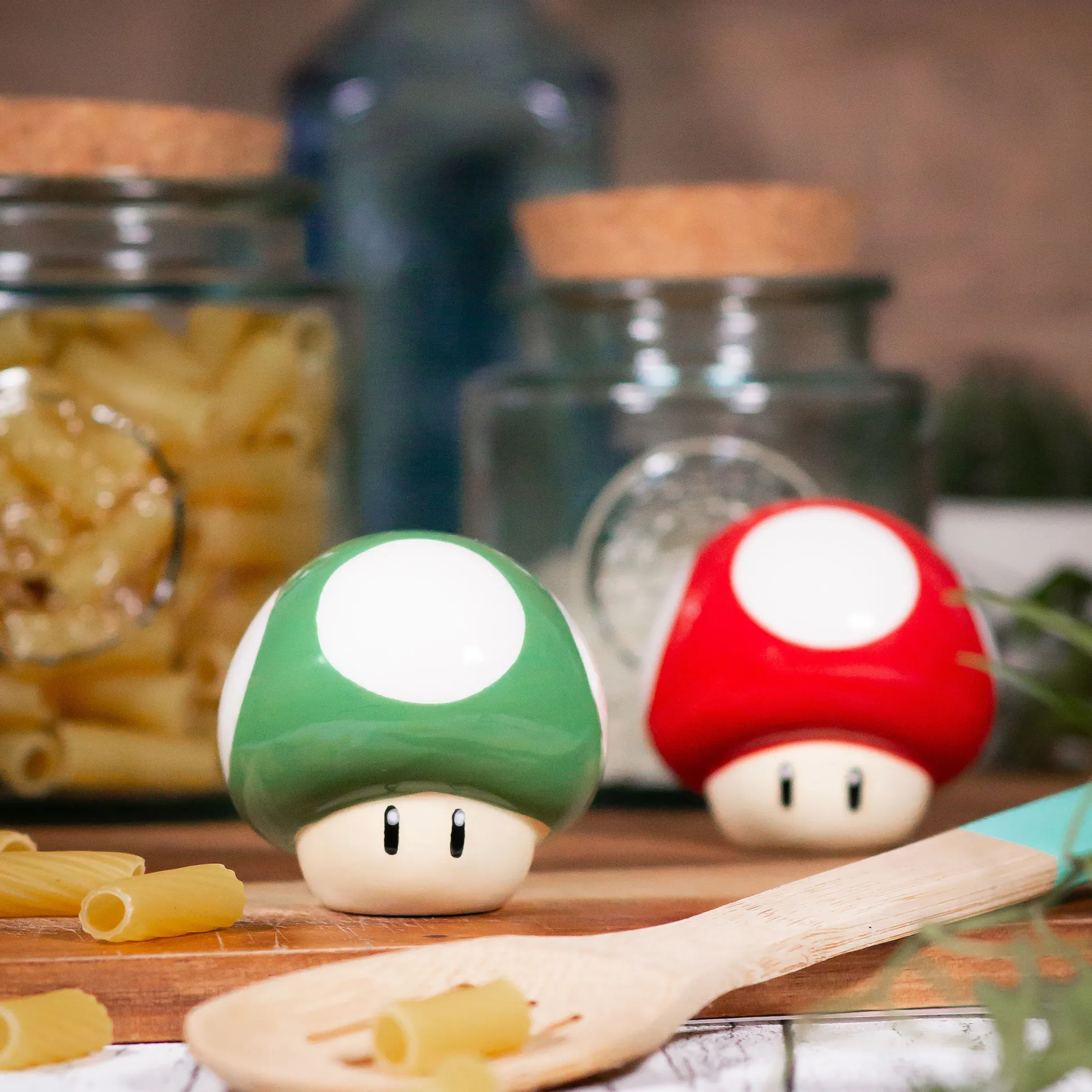 Super Mario - Super Paddestoel en 1 UP Paddestoel Zout & Peperstrooiers