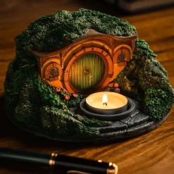 The Lord of the Rings - Hobbithol De Gouw diorama theelichthouder