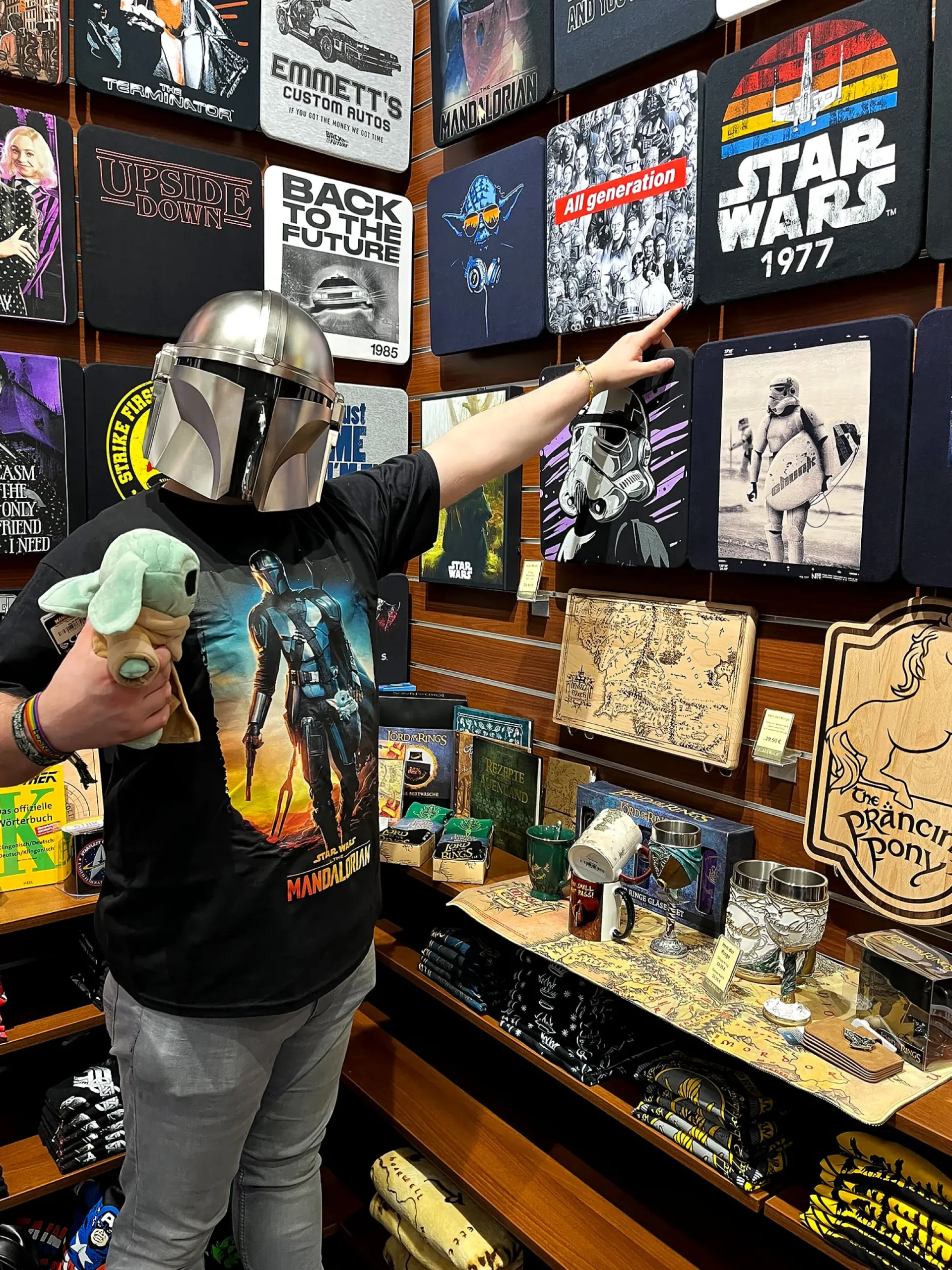 Through The Galaxy T-Shirt zwart - Star Wars Mandalorian