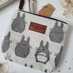 Totoro - Silhouet Totoro Cosmeticatas
