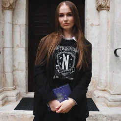 Wednesday - Nevermore Academy T-shirt zwart