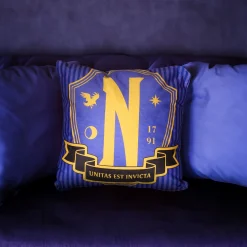 Wednesday - Nevermore Academy Logo Kussen