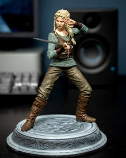 Witcher - Ciri Seizoen 2 Standbeeld 22 cm